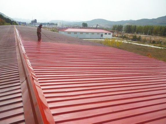 信阳彩钢瓦喷漆翻新服务